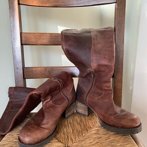 Leather brown boots size 41/10